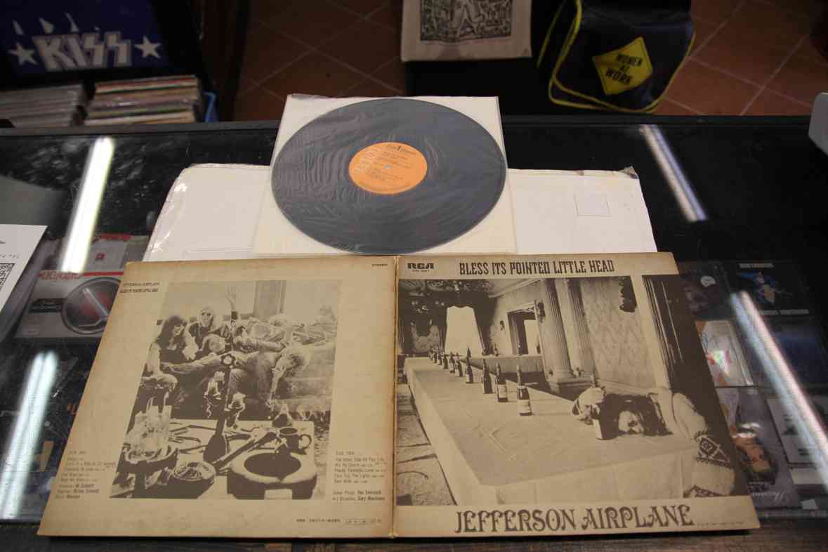 JEFFERSON AIRPLANE - BLESS ITS POINTED LITTLE HEAD - JAPAN